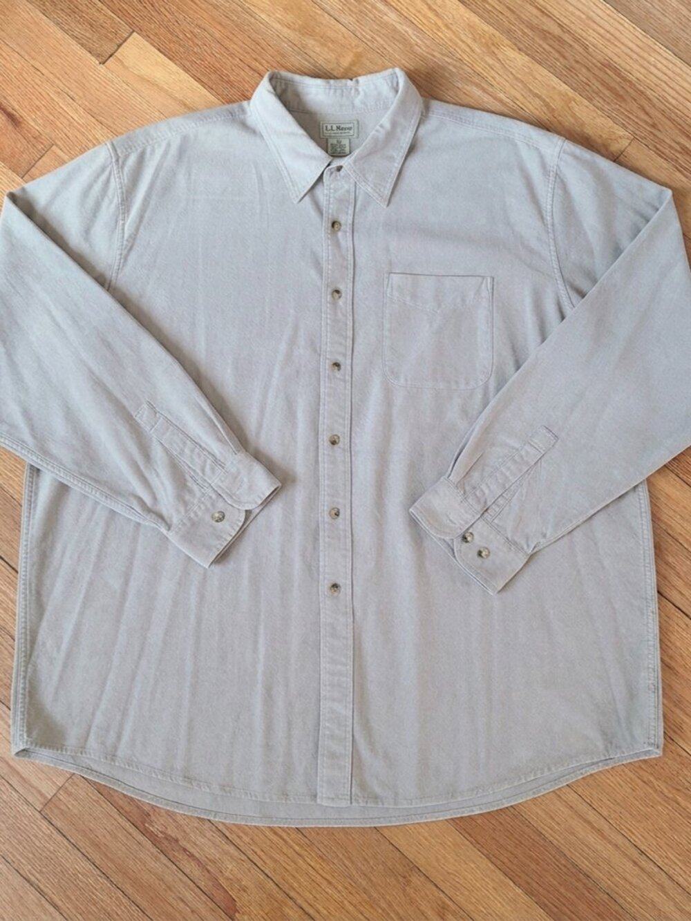 L.L. Bean Men’s XXL Beige Oxford Cotton Button Down Long Sleeve Shirt